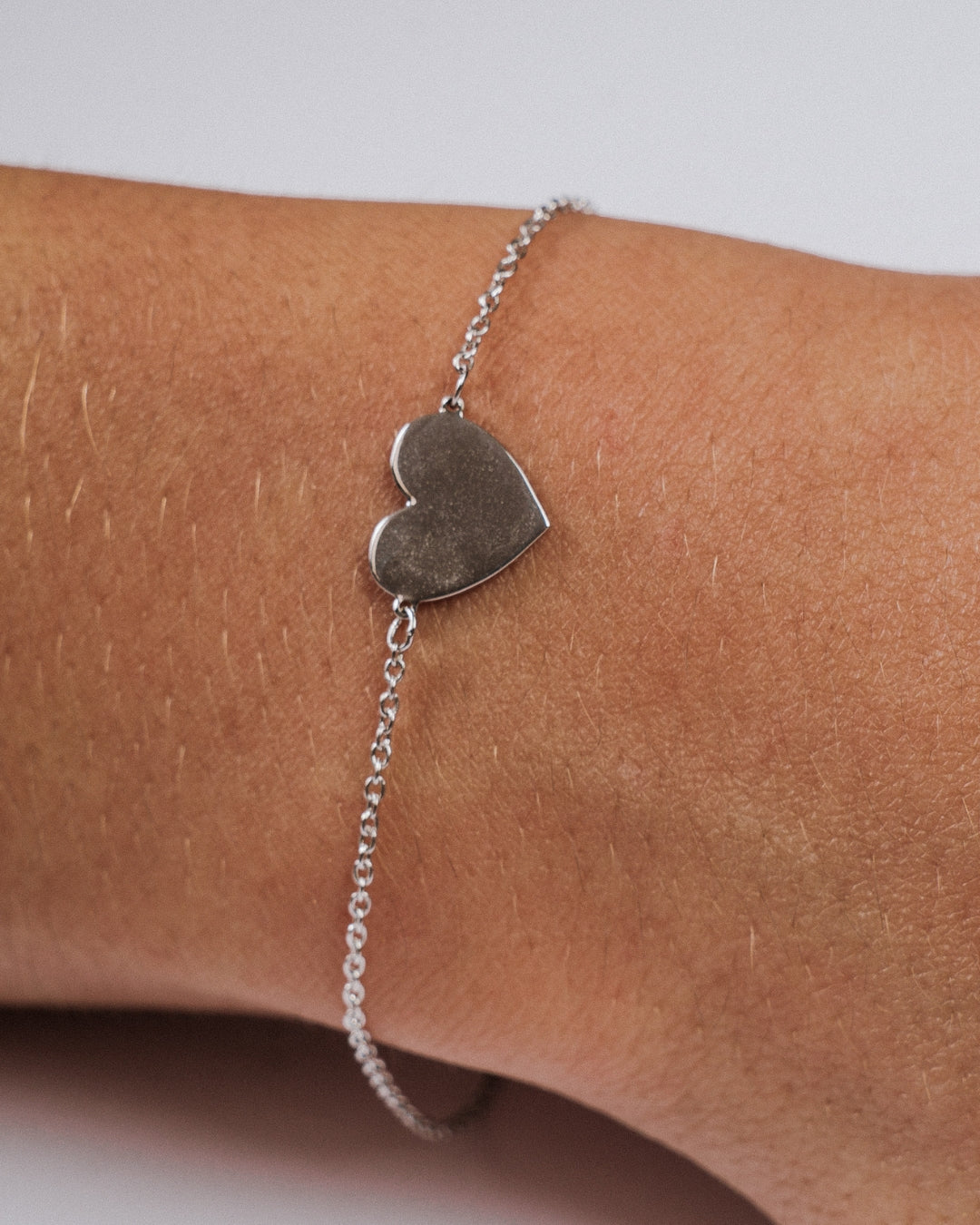 Pulseira placa em formato de coração p925
