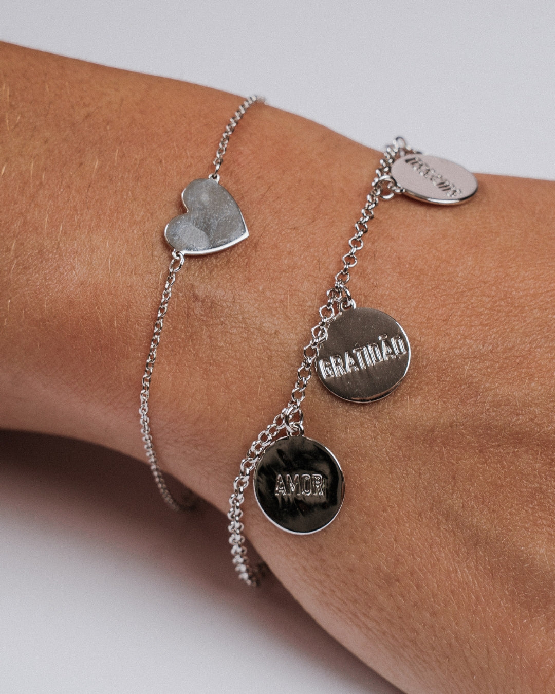 Pulseira placa em formato de coração p925