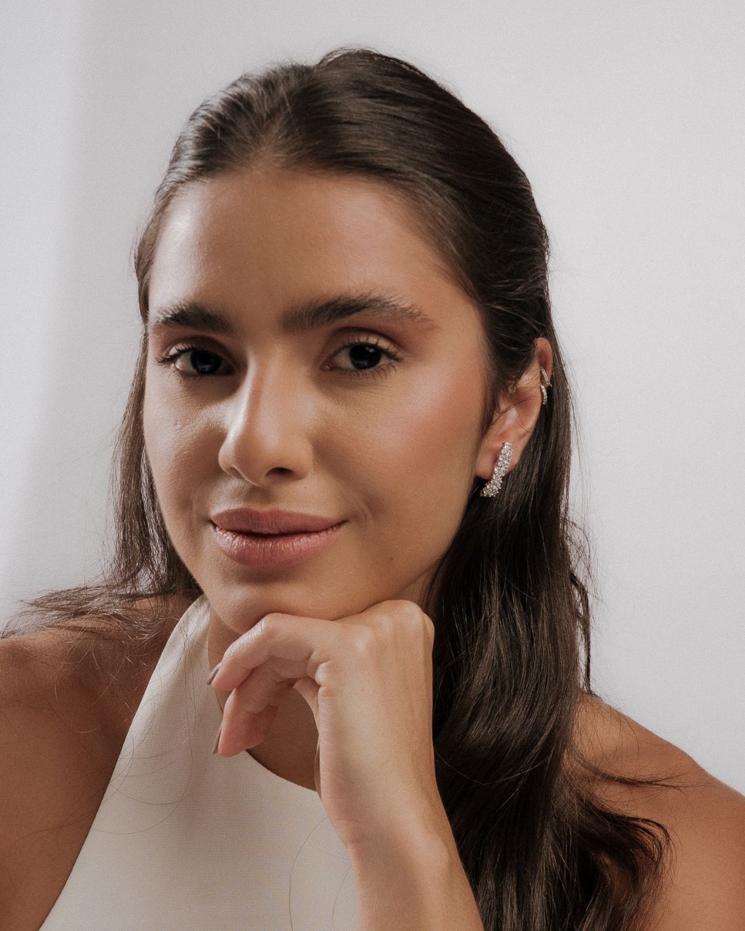Brinco earhook classy shine P925