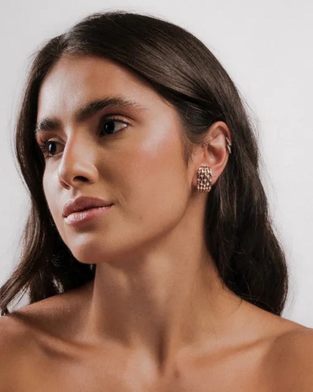 Brinco earhook renda com zircônias cravejadas
