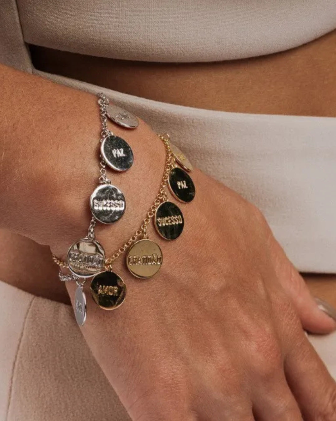 Pulseira amor, gratidão, sucesso, paz e saúde p925