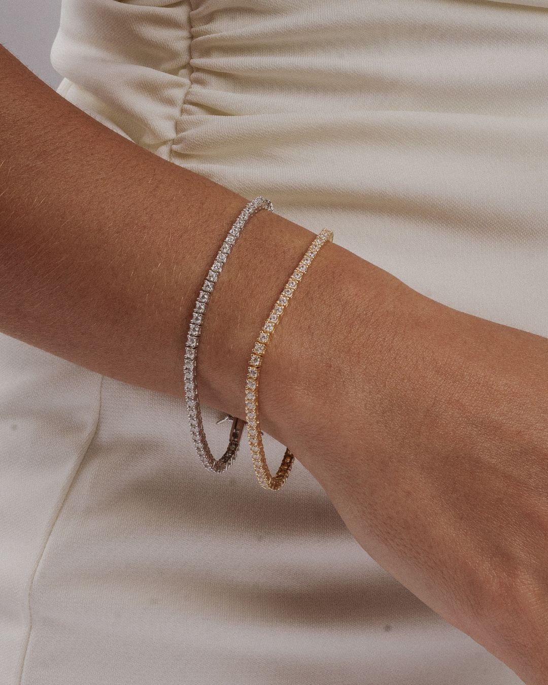 Pulseira riviera tradicional p925 com fecho gaveta, travas de segurança e zircônias 2mm