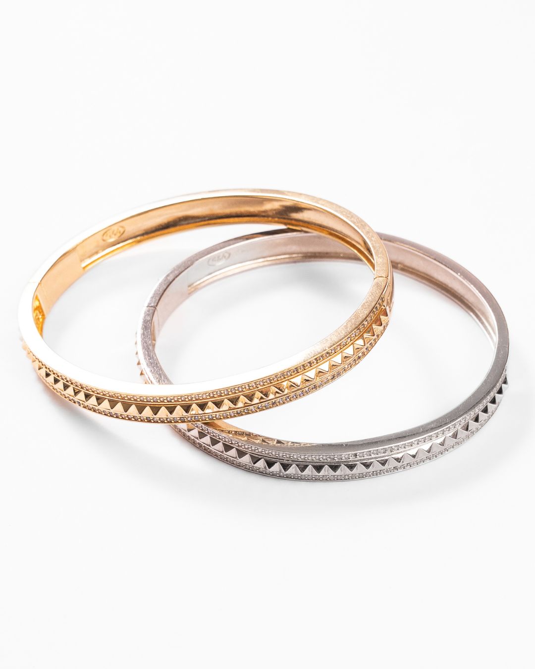 Bracelete com trava de segurança classy P925